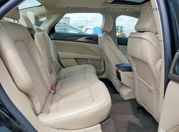 3LN6L5F92LR619915 2020 LINCOLN MKZ Black Вид задніх сидінь