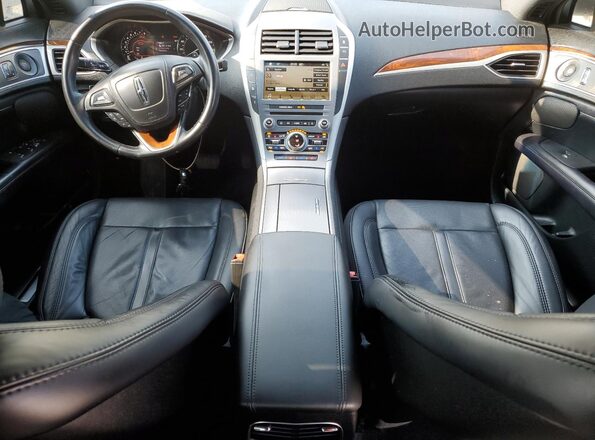 3LN6L5F94JR604894 2018 LINCOLN MKZ Beige Widok deski rozdzielczej