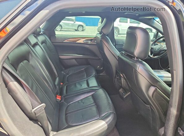 3LN6L5F96LR605564 2020 LINCOLN MKZ Black Հետևի նստատեղերի տեսք