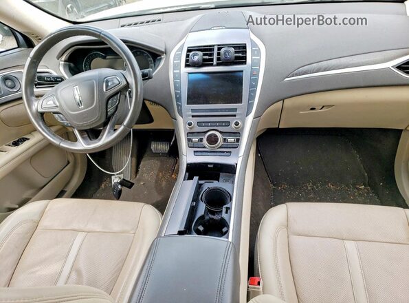 3LN6L5F99LR612430 2020 LINCOLN MKZ White Вид панелі приладів