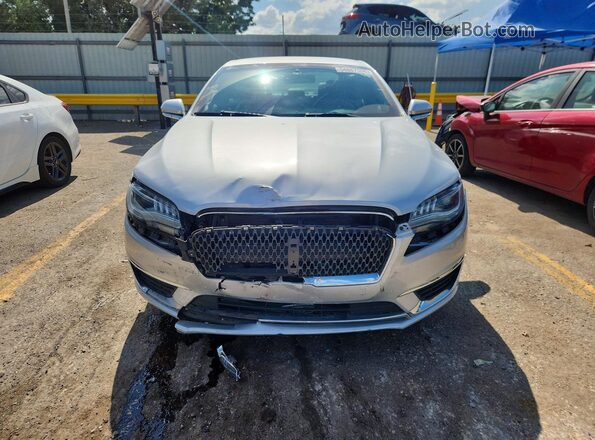 3LN6L5FC2HR648804 2017 LINCOLN MKZ Silver Widok z przodu