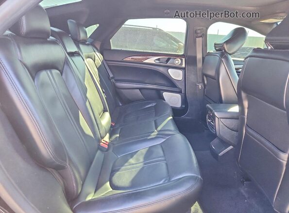 3LN6L5FC5LR619046 2020 LINCOLN MKZ Black Widok tylnych siedzeń