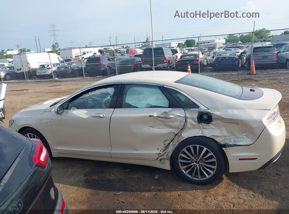 3LN6L5KU7JR609033 2018 LINCOLN MKZ HYBRID Cream სალონის 360-გრადუსიანი ხედი