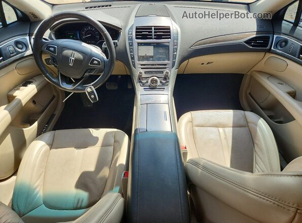 3LN6L5LU1LR608834 2020 LINCOLN MKZ White Widok deski rozdzielczej