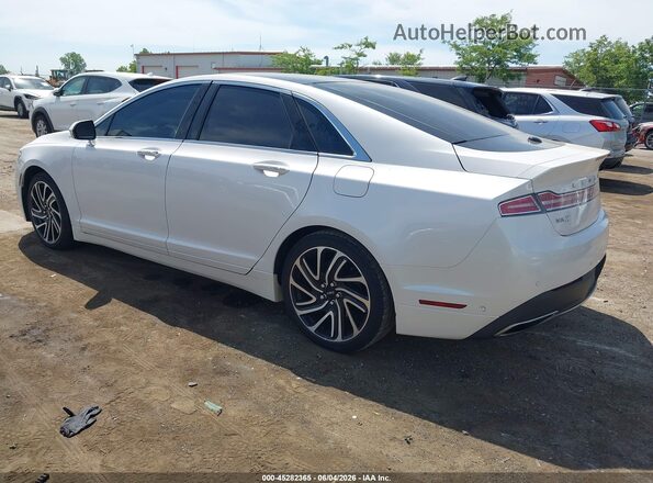 3LN6L5LU9LR603431 2020 LINCOLN MKZ Cream Trasero izquierdo