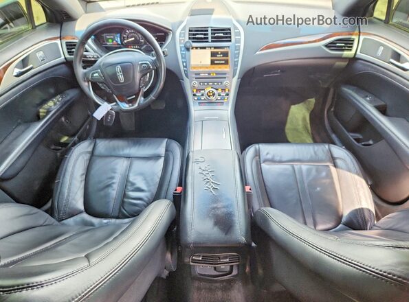 3LN6L5LUXHR653939 2017 LINCOLN MKZ Black Dashboard view