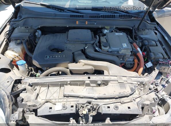 3LN6L5MU3JR610130 2018 LINCOLN MKZ HYBRID Gray Rear view