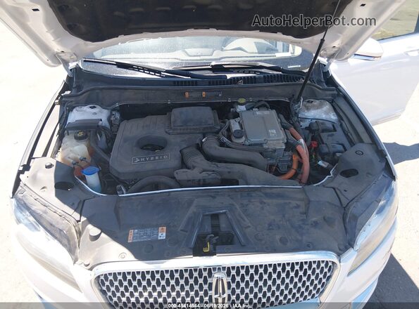 3LN6L5MUXKR620980 2019 LINCOLN MKZ HYBRID White Rear view