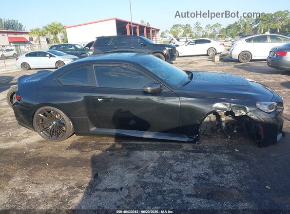 3MF13DM02R8D80598 2024 BMW M2 Black უკანა სალონის ხედი