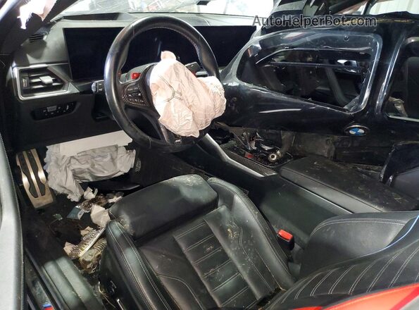 3MF13DM09R8E17906 2024 BMW M2 Black წინა პანელის ხედი
