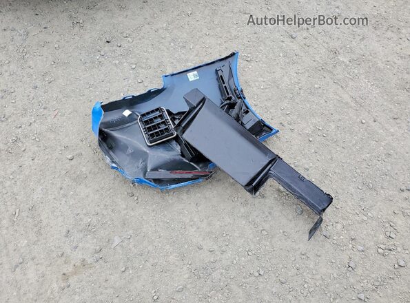 3MF23DM01S8F26600 2025 BMW M2 Blue Շարժիչի բաժամունքի տեսք