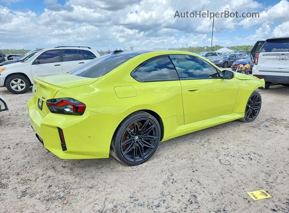 3MF23DM03T8F98643 2026 BMW M2 Желтый Задняя правая четверть