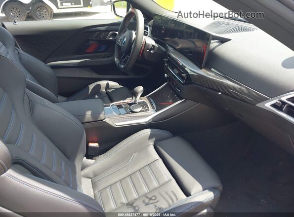 3MF23DM0XT8G44453 2026 BMW M2 White Սալոնի դիմացի տեսք