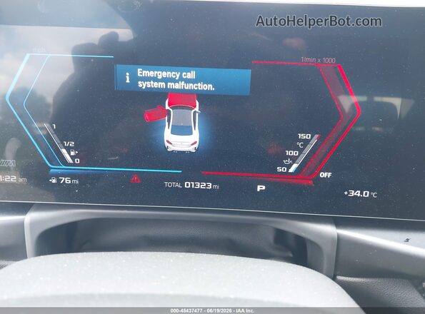 3MF23DM0XT8G44453 2026 BMW M2 White Հետևի նստատեղերի տեսք