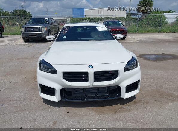 3MF23DM0XT8G44453 2026 BMW M2 White Սարքավորումների վահանակի տեսք