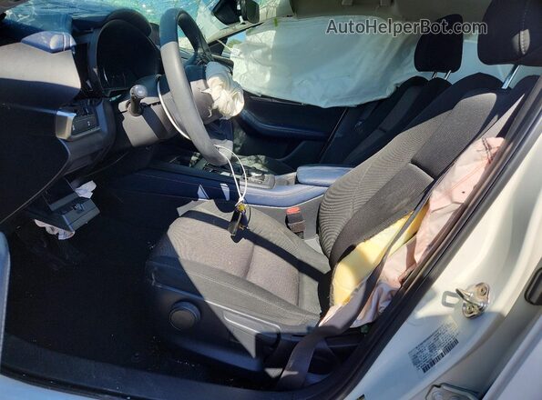 3MVDMAAL7MM225957 2021 MAZDA CX-30 White Front interior view