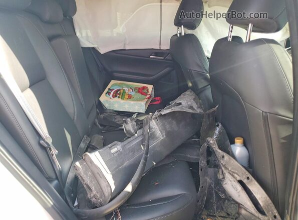 3MVDMABLXMM262208 2021 MAZDA CX-30 White Հետևի նստատեղերի տեսք