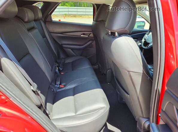 3MVDMACL0LM102917 2020 MAZDA CX-30 Красный Вид задних сидений