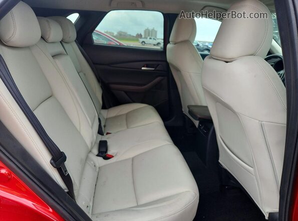 3MVDMADL4MM210246 2021 MAZDA CX-30 Red Widok tylnych siedzeń