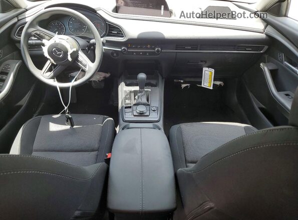 3MVDMBAL1TM145090 2026 MAZDA CX-30 Черный Вид панели приборов