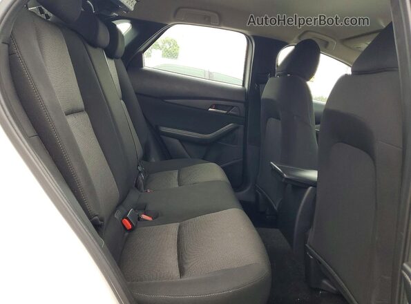 3MVDMBAM2RM660990 2024 MAZDA CX-30 Белый 