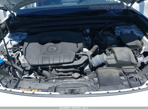 3MVDMBAM2RM669544 2024 MAZDA CX-30 White Rear view