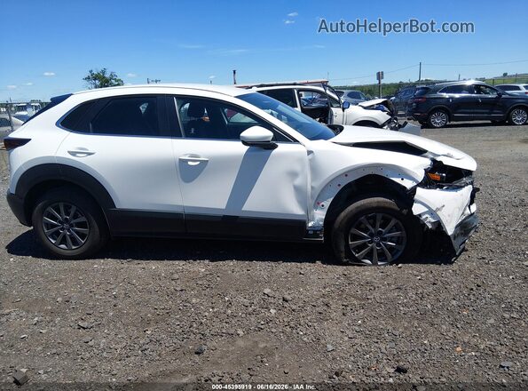 3MVDMBAM2RM669544 2024 MAZDA CX-30 White Rear interior view