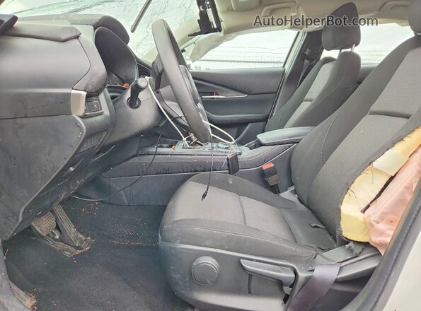 3MVDMBAM5PM570830 2023 MAZDA CX-30 Белый Вид салона спереди