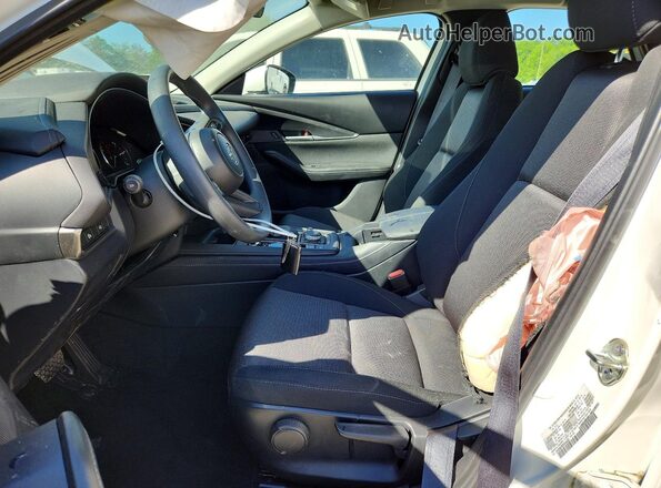 3MVDMBAM5SM848859 2025 MAZDA CX-30 White წინა სალონის ხედი