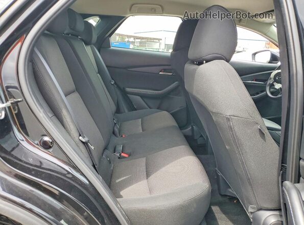 3MVDMBAM9RM636864 2024 MAZDA CX-30 Black Widok wnętrza z tyłu