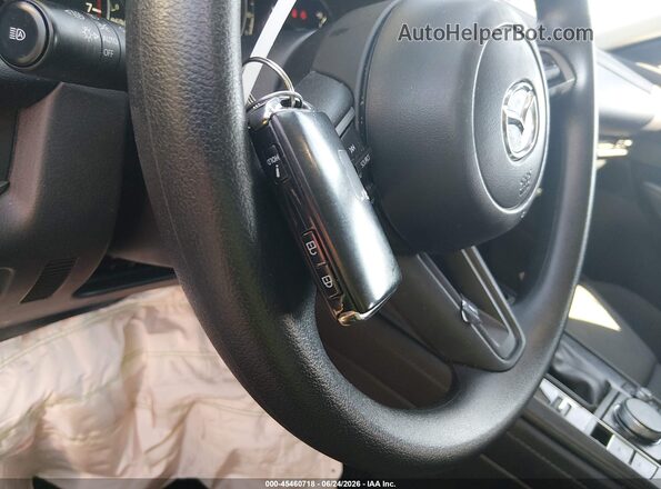 3MVDMBAMXSM819809 2025 MAZDA CX-30 White Вид панелі приладів