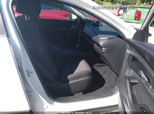 3MVDMBAMXSM819809 2025 MAZDA CX-30 White Вид салону спереду