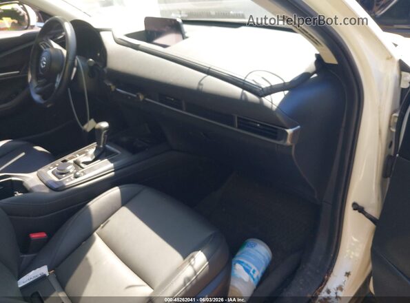 3MVDMBBL2MM243741 2021 MAZDA CX-30 White 