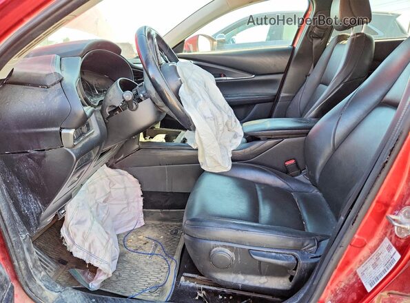 3MVDMBBL4NM454019 2022 MAZDA CX-30 Red Front interior view