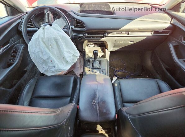 3MVDMBBL4NM454019 2022 MAZDA CX-30 Red Dashboard view