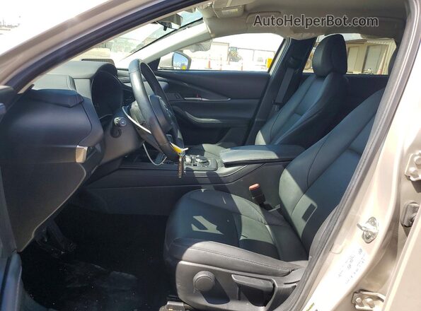 3MVDMBBM0PM546143 2023 MAZDA CX-30 Silver წინა სალონის ხედი