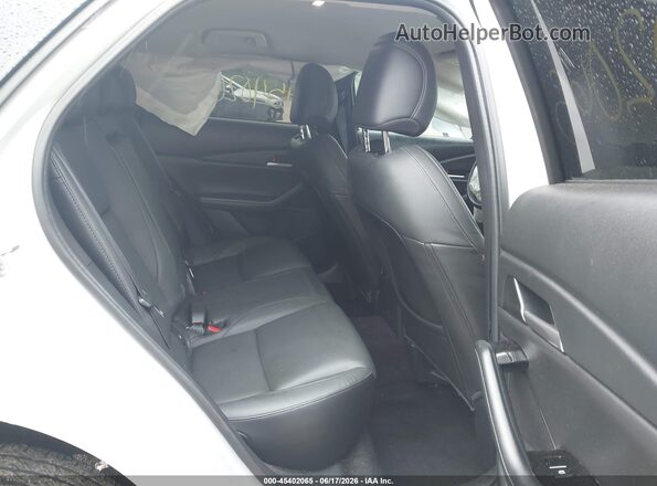 3MVDMBBM0RM604710 2024 MAZDA CX-30 White Widok naklejki z numerem VIN