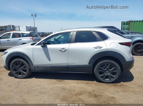 3MVDMBBM0RM609437 2024 MAZDA CX-30 Cream 360 interior view