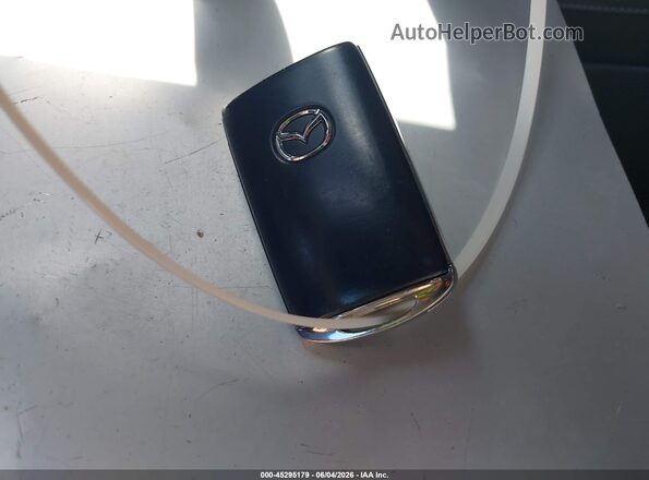 3MVDMBBM0RM609437 2024 MAZDA CX-30 Cream Dashboard view