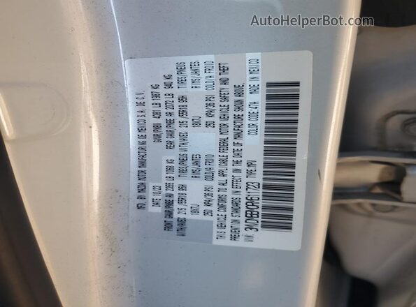 3MVDMBBM0RM611723 2024 MAZDA CX-30 White Widok komory silnika