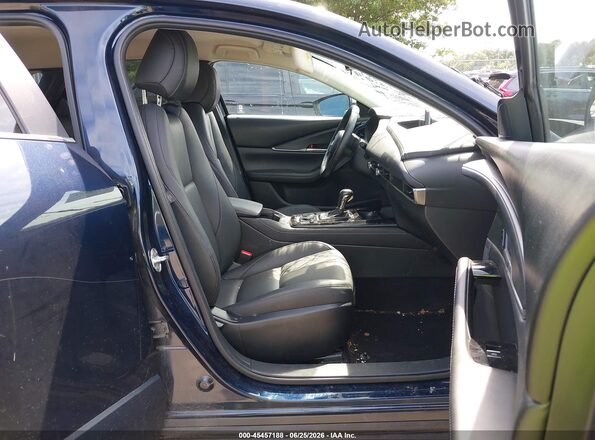 3MVDMBBM1RM627588 2024 MAZDA CX-30 Dark Blue Вид салону спереду
