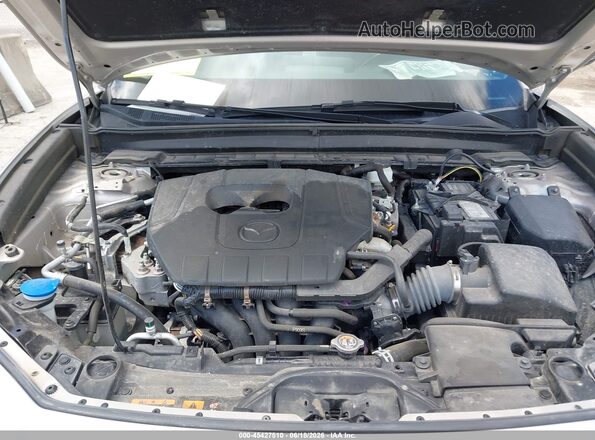 3MVDMBBM1RM657951 2024 MAZDA CX-30 Cream Հետևի տեսք
