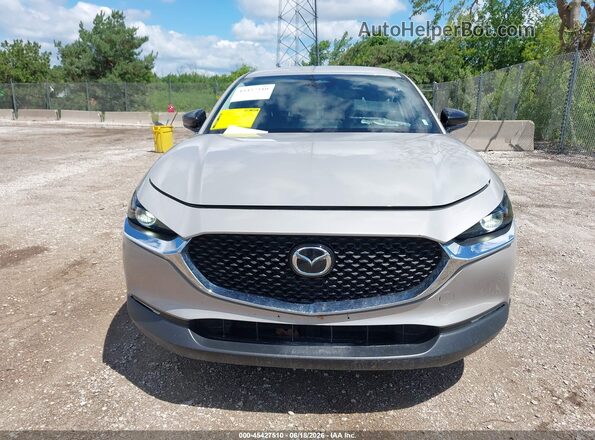 3MVDMBBM1RM657951 2024 MAZDA CX-30 Cream Սարքավորումների վահանակի տեսք