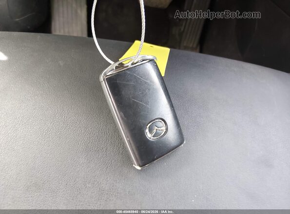 3MVDMBBM3PM527506 2023 MAZDA CX-30 Silver Dashboard view