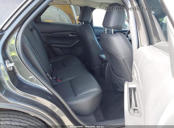3MVDMBBM3PM574616 2023 MAZDA CX-30 Gray VIN կոդի պիտակի տեսք