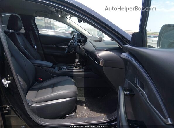 3MVDMBBM3RM645395 2024 MAZDA CX-30 Black Front interior view