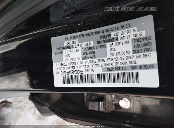 3MVDMBBM7RM600458 2024 MAZDA CX-30 Black ძრავის განყოფილების ხედი