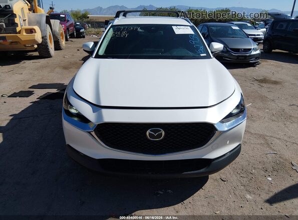 3MVDMBBM9PM529549 2023 MAZDA CX-30 White Vista del salpicadero
