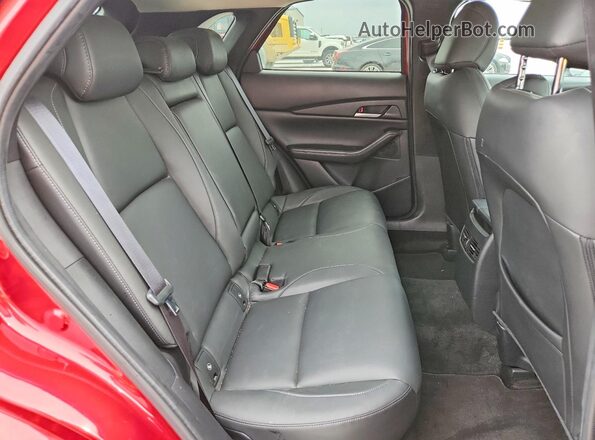 3MVDMBBM9RM627936 2024 MAZDA CX-30 Red Սալոնի հետևի տեսք
