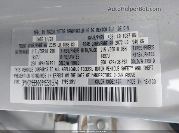 3MVDMBBMXRM631574 2024 MAZDA CX-30 Gray Vista del compartimento del motor